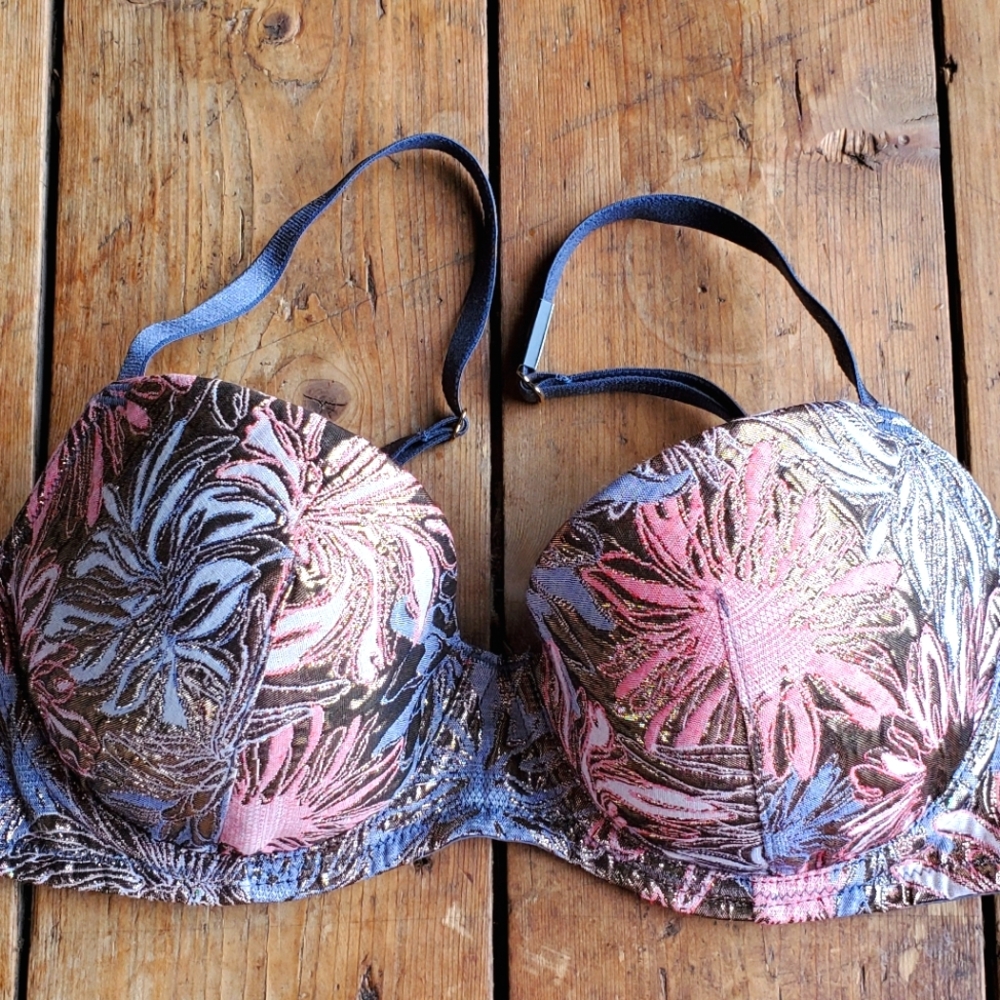 Victoria's Secret embroidered bra